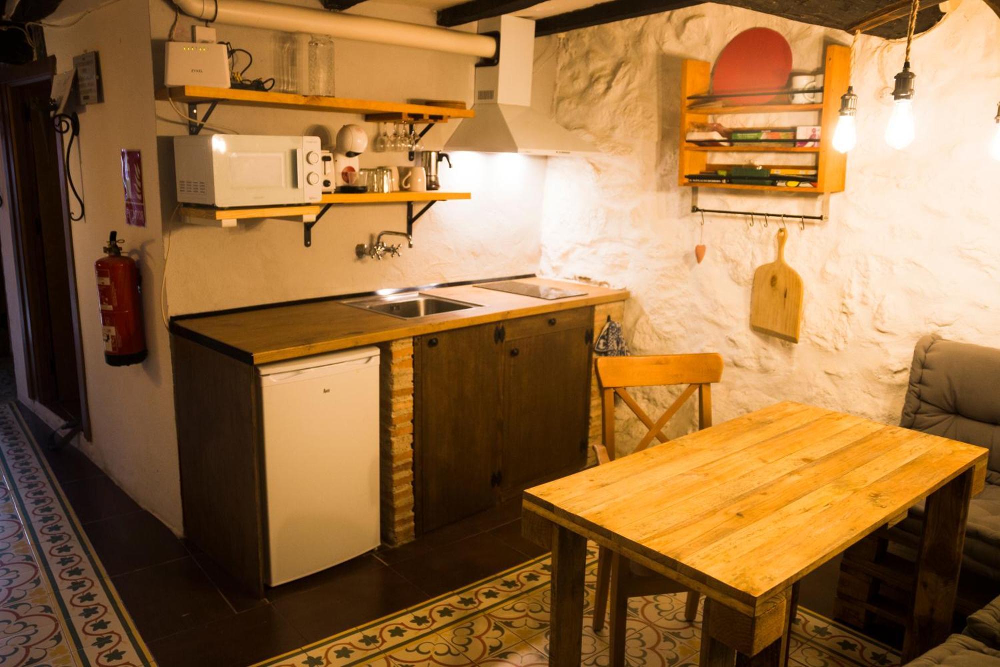 HERVÀS Y VUELVES  Extérieur photo